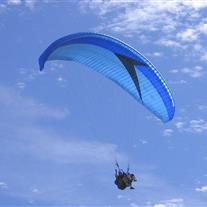 Parapente avec l'école Ouest Parapente à Plouzec en Bretagne Côtes d'Armor - Camping Domaine du Launay